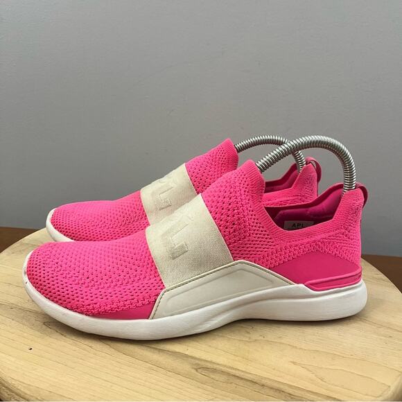 APL TechLoom Bliss Women’s Sz 8 Pink White Shoe Sneaker Knit Athletic Workout - Picture 3 of 8